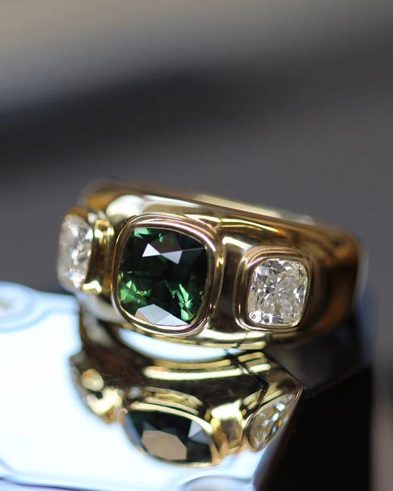 phillip-jennings-jewellery-bespoke-handmade-18ct-yellow-gold-bombe-ring-with-cushion-cut-green-sapphire-and-two-cush