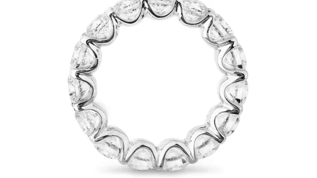 phillip-jennings-jewellery-fully-set-diamond-wedding-ring-2_720x