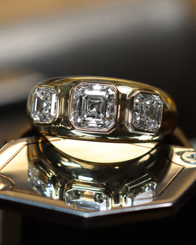 phillip-jennings-jewellery-handmade-18ct-yellow-gold-ring-with-three-natural-asscher-cut-diamonds_1080x
